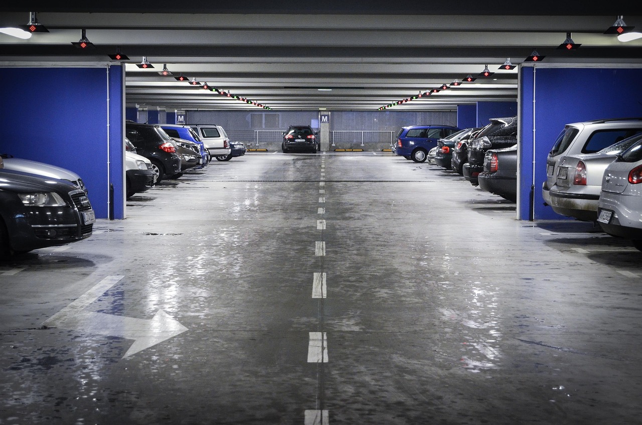 parking-427955_1280 parking-427955_1280