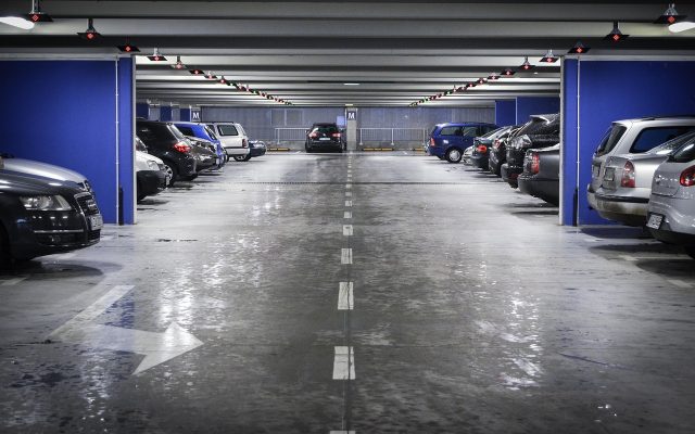 parking-427955_1280 parking-427955_1280